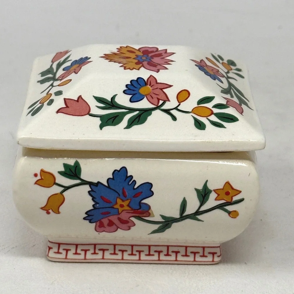 Floral 3 Inch Square Ceramic Lidded Jewelry Trinket Box 80s Oriental Gift Vanity